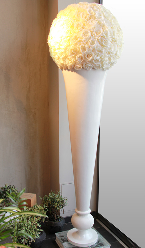 vases-roses-blanches
