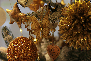 sapin-de-noel-montpellier-symphonie-florale-fleuriste